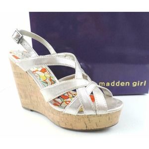 Madden Girl by Steve Madden Ennette Platform Wedge Sandal Heels Silver Size 10